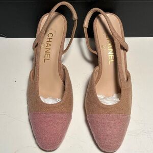 CHANEL Women's Pink and Tan Heels